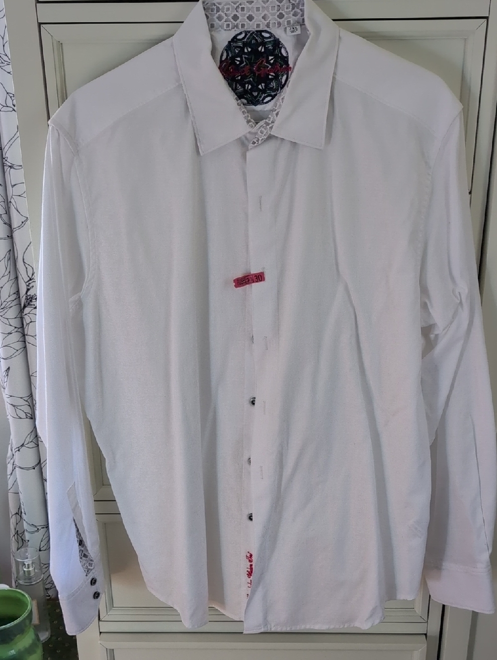 Robert Graham White Long-Sleeve Dress Shirt with Patterned Inner Collar & Sleeve
